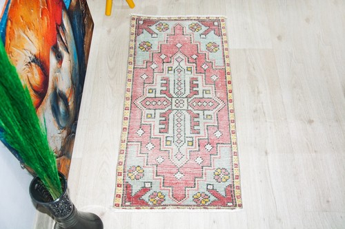 Vintage turkish pink rug 18x39 - turkish,