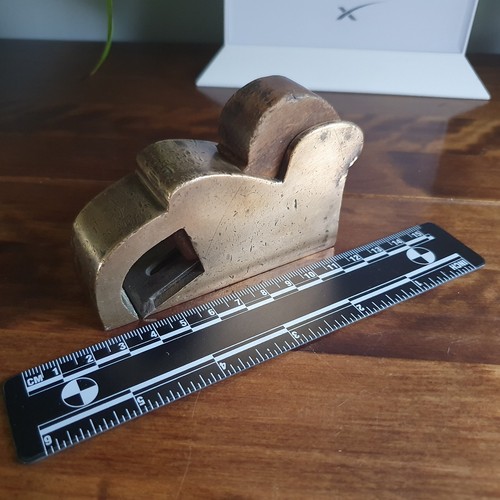 Working antique gun metal - working,