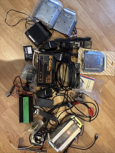 Vintage radio equipment - radio,