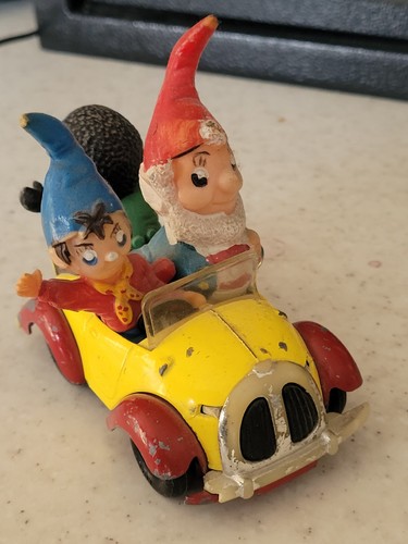 Corgi comics 801 noddy car - 801,