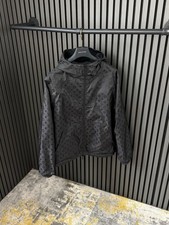 Louis Vuitton Reversible