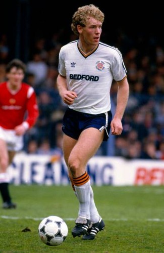 Luton town manchester united - manchester,