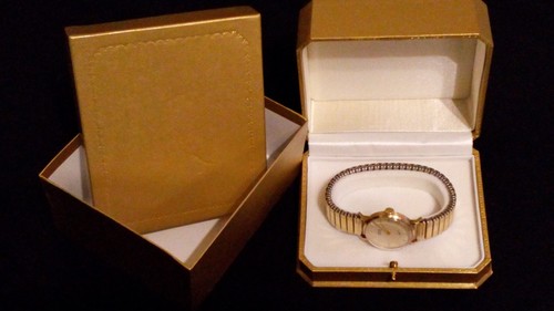 Vintage 9ct gold - vintage, vertex
