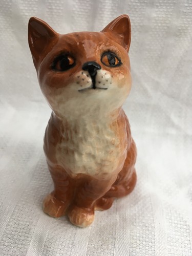 Beswick persian kitten - kitten,