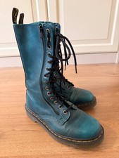 Limited Edition 14 eyelet (14