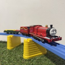 Thomas & Friends - Old Design Celebration James TS-05 TOMY Plarail Trackmaster 