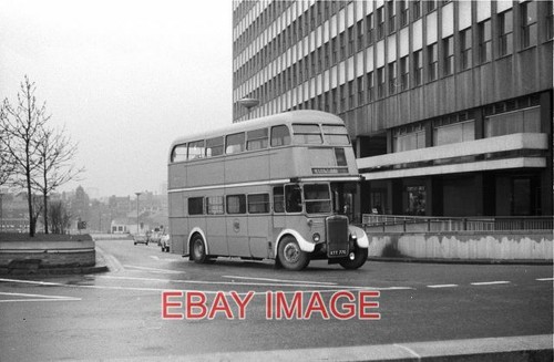 Photo bus 7 in - , no.7