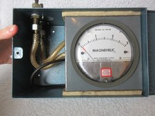 Dwyer Magnehelic Pressure