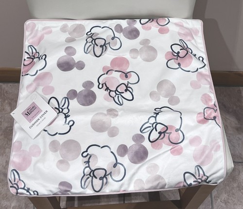 New disney minnie mouse - minnie,