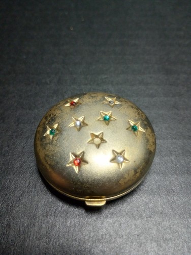 Avon vintage powder compact - vintage,