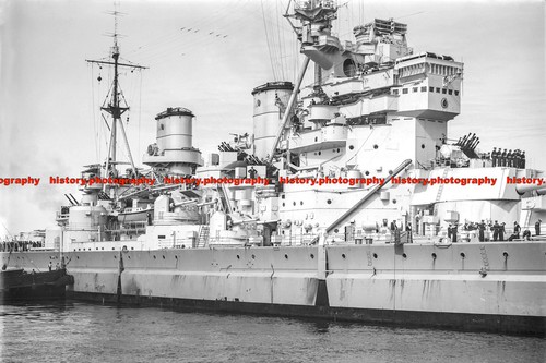 F003499 hms king george 1945 - king,