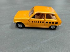 Corgi Toys No. 293 - Renault 5