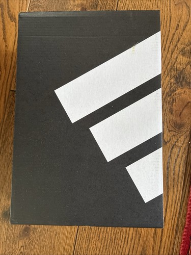 Adidas black empty show - **empty**,