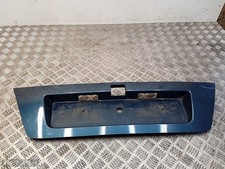 2001 NISSAN PRIMERA TAILGATE TRIM WAGON 908109F8