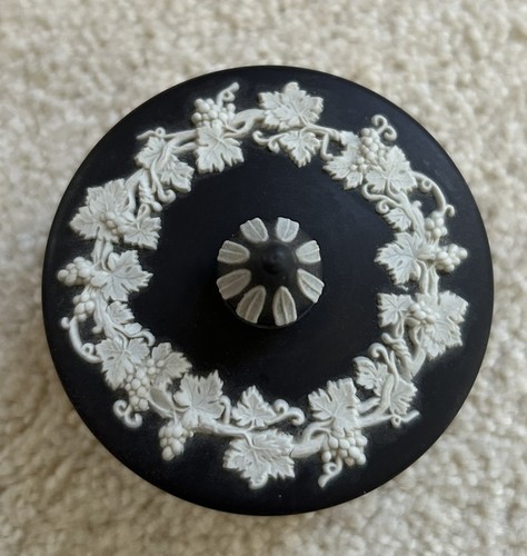 Vintage wedgwood jasperware - vintage,