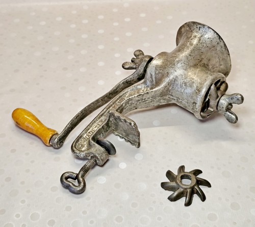 Vintage spong cast iron - vintage,