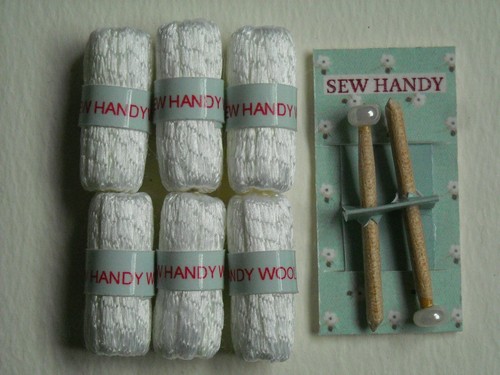 Miniature balls wool - balls, of
