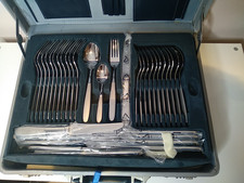Berghaus  72 piece cutlery