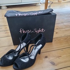 Phase Eight Ruby Lace black Court Shoe UK Size 4. Elegant with  vintage styling 