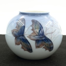 Royal Copenhagen Vase 2390