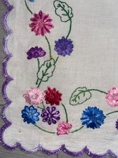 Vintage Embroidered Linen Tablecloth Cottage Garden Flowers Cottage Fairistytch