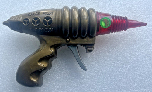 Space pilot ray - pilot, x-ray