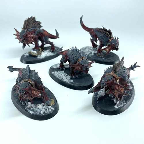 Flesh hounds daemons of - -,