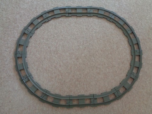 Duplo train track - &,