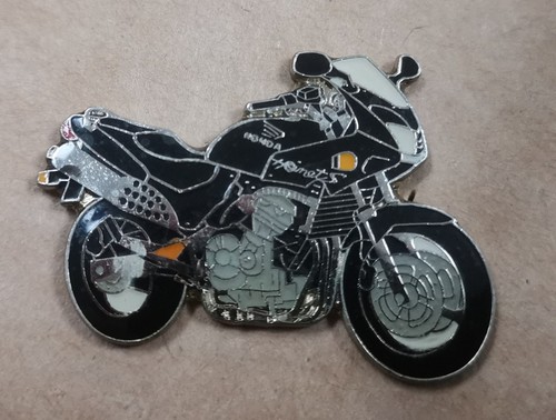 Honda hornet lapel pin - lapel,