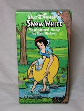 VTG SNOW WHITE SCULPTURED SOAP