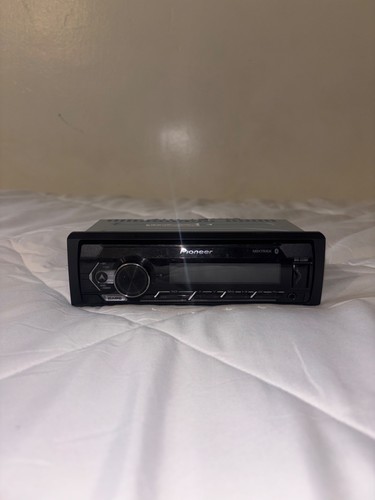 Pioneer car stereo - stereo, bluetooth