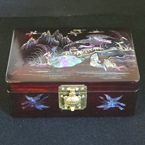 Vintage oriental jewellery box - oriental,