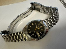 Vintage Seiko 5 Automatic 7S26-0560 Day/Date Black Dial