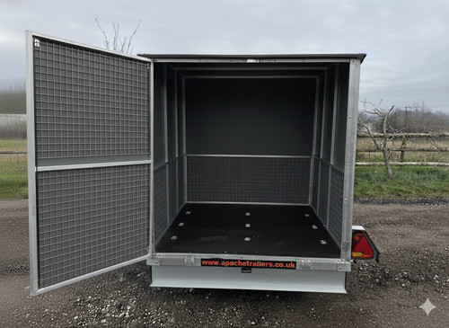 Grey box trailer 8x5x5 with - box,