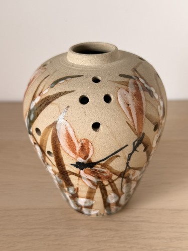 Newton stoneware studio - stoneware,