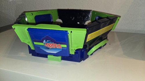 Beyblade force beystadium - beyblade, v