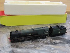 BZ116: Hornby 4-6-2 Merchant Navy Class 35019 French Lines Loco & Tender