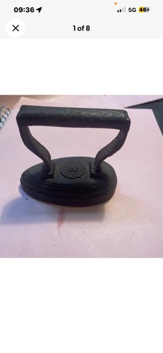 Antique bullock no3 flat iron - no3,