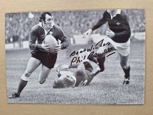 Phil bennett wales rugby - rugby, union