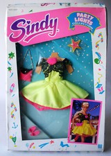 VINTAGE 1991 SINDY PARTY