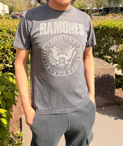Ramones black shirt - ramones,