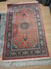 SILK RUG HAND KNOTTED BY HAND