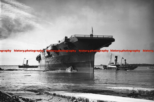 F010017 hms illustrious - f010017,