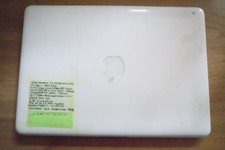 Apple MacBook 7,1 A1342 13.3"