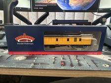 Bachmann 39-175X Network Rail