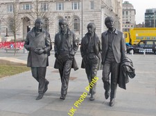 Photo 12x8 beatles statue - photo,