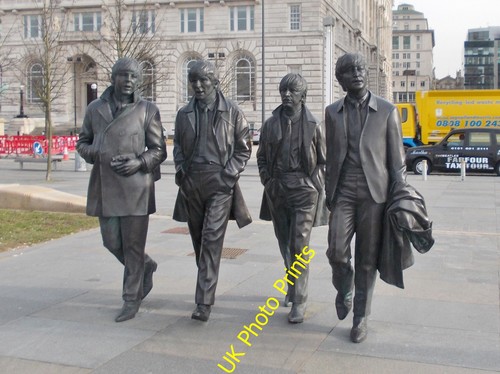 Photo 12x8 beatles statue - 12x8,