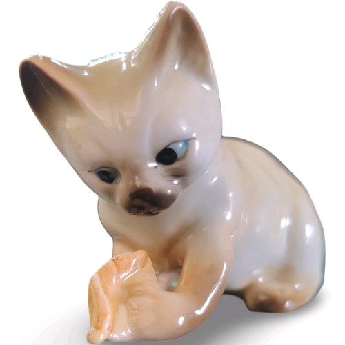 Danbury mint cats - mint, character