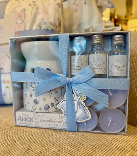 New disney alice wonderland - alice, in