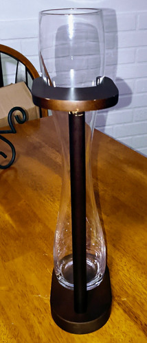 Yard ale beer wine - of, glass